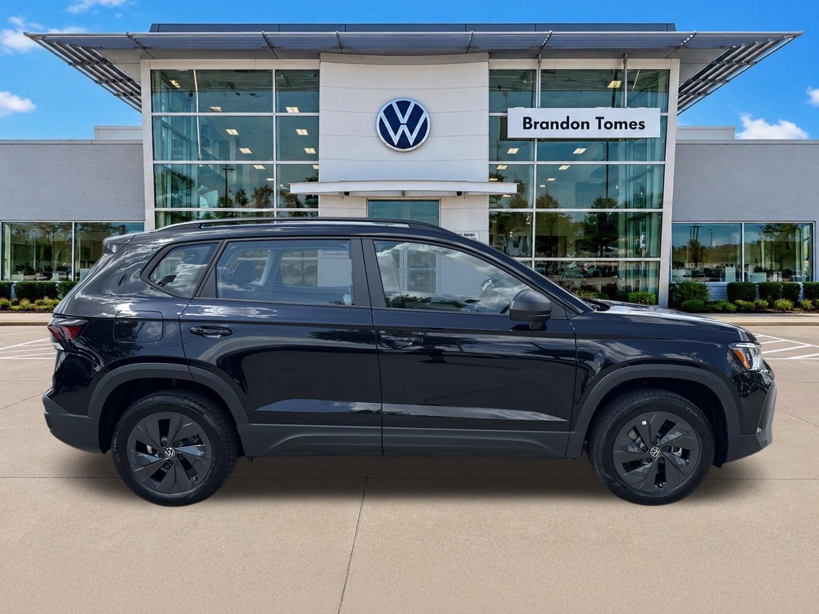 New 2027 Volkswagen Taos S FWD image 2