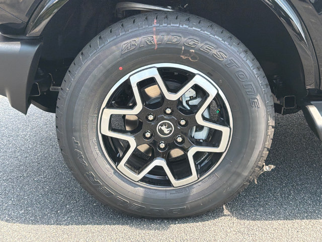 New 2026 Ford Bronco Outer Banks AWD/4WD image 13