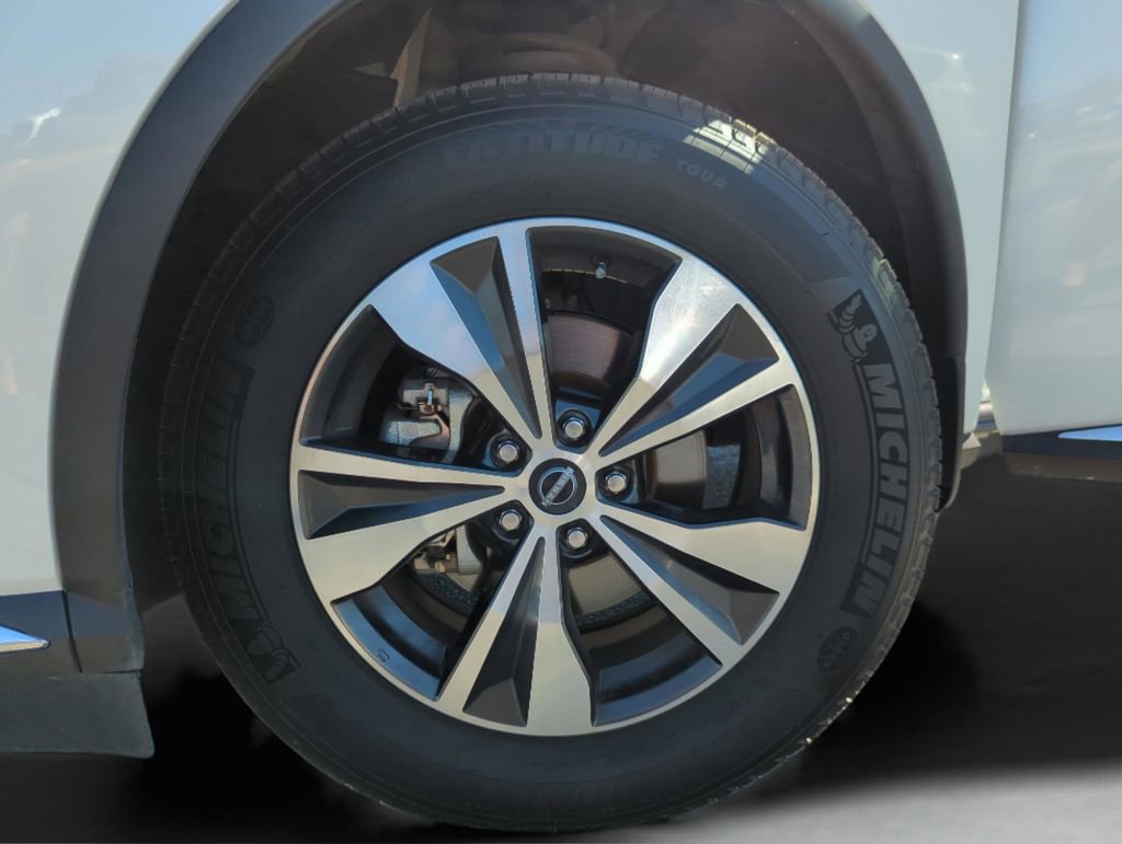 Certified 2024 Nissan Murano SV FWD image 48