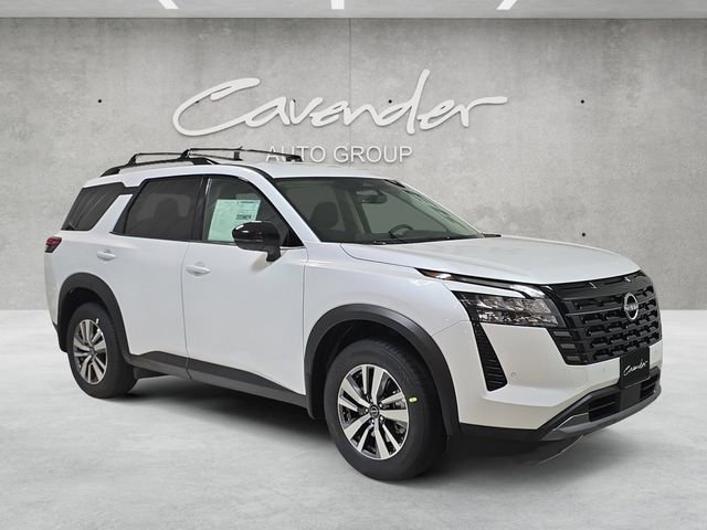 New 2026 Nissan Pathfinder SL image 2