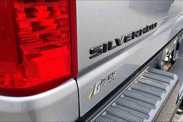 Used 2024 Chevrolet Silverado 2500 Custom w/ Custom Convenience Package image 21
