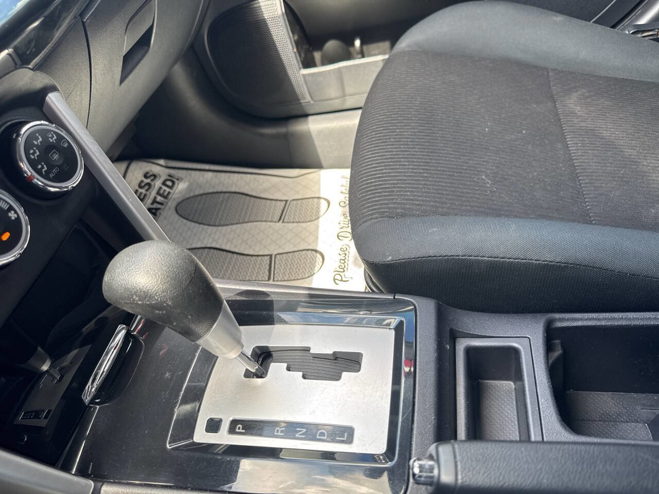 Used 2016 Mitsubishi Lancer ES image 28