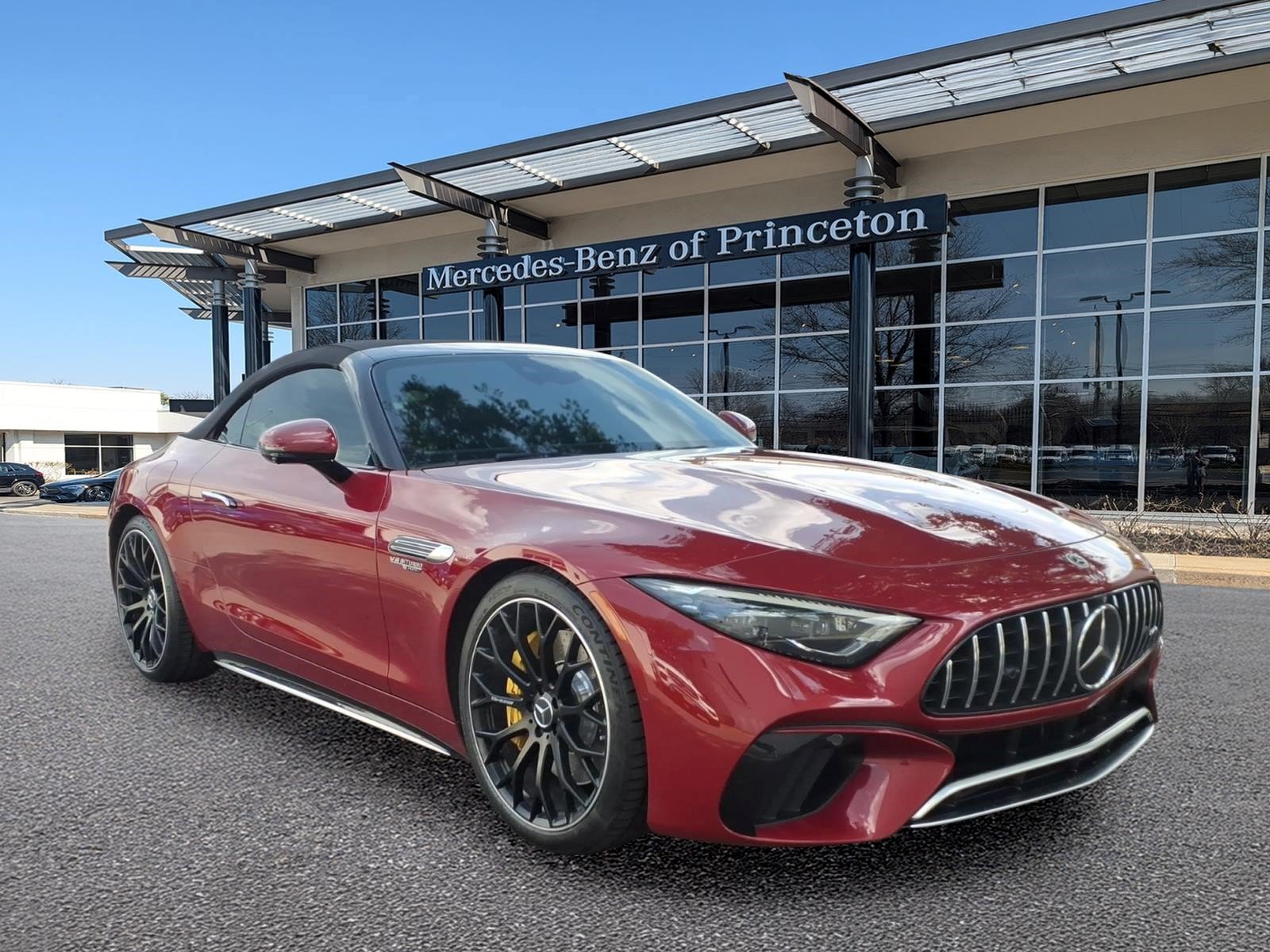 Certified 2022 Mercedes-Benz SL 63 AMG 4MATIC image 1