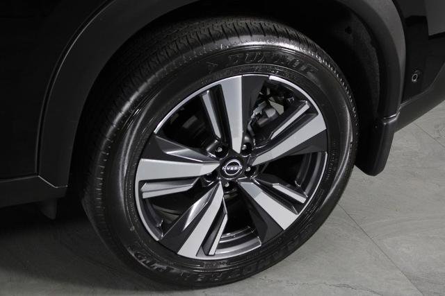 Certified 2023 Nissan Rogue Platinum w/ Platinum Premium Package image 13