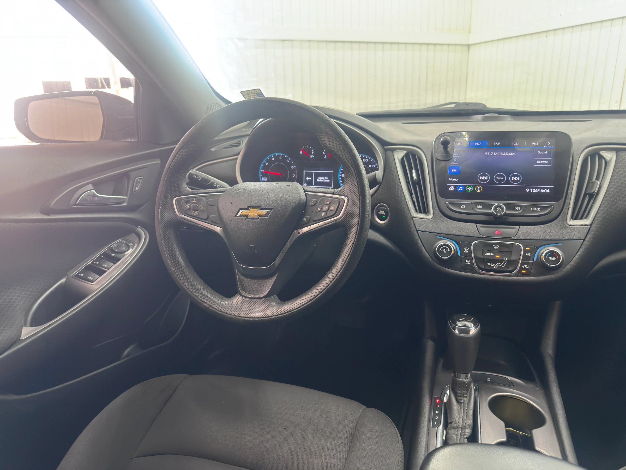 Used 2019 Chevrolet Malibu LS FWD image 15