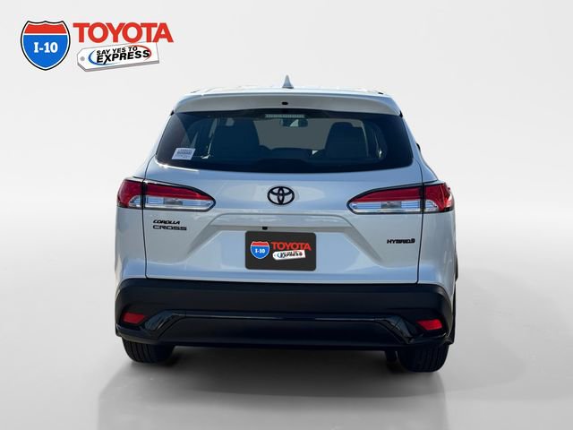 Used 2023 Toyota Corolla Cross S AWD/4WD image 4