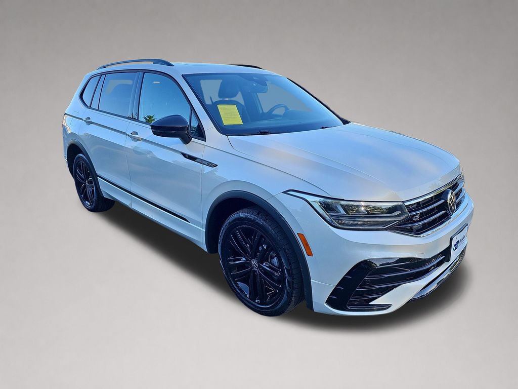 Used 2022 Volkswagen Tiguan SE R-Line