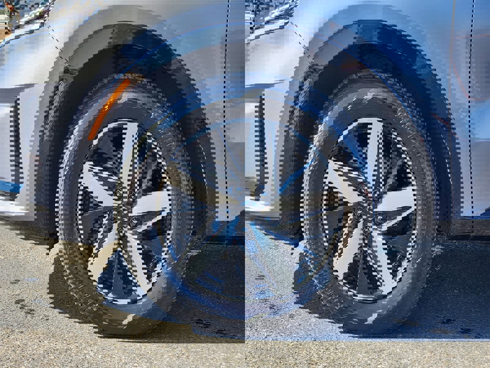 Certified 2022 Kia Sorento S image 9