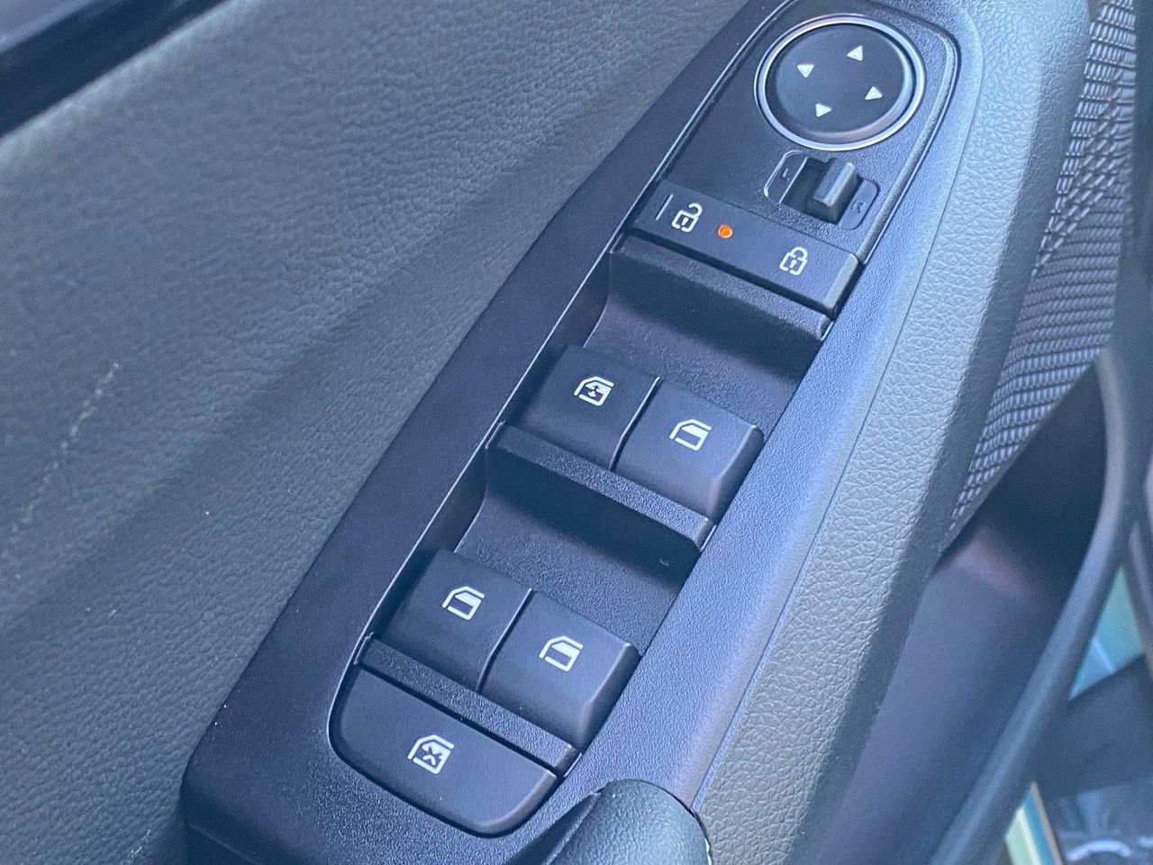 New 2026 Kia Seltos S FWD image 11