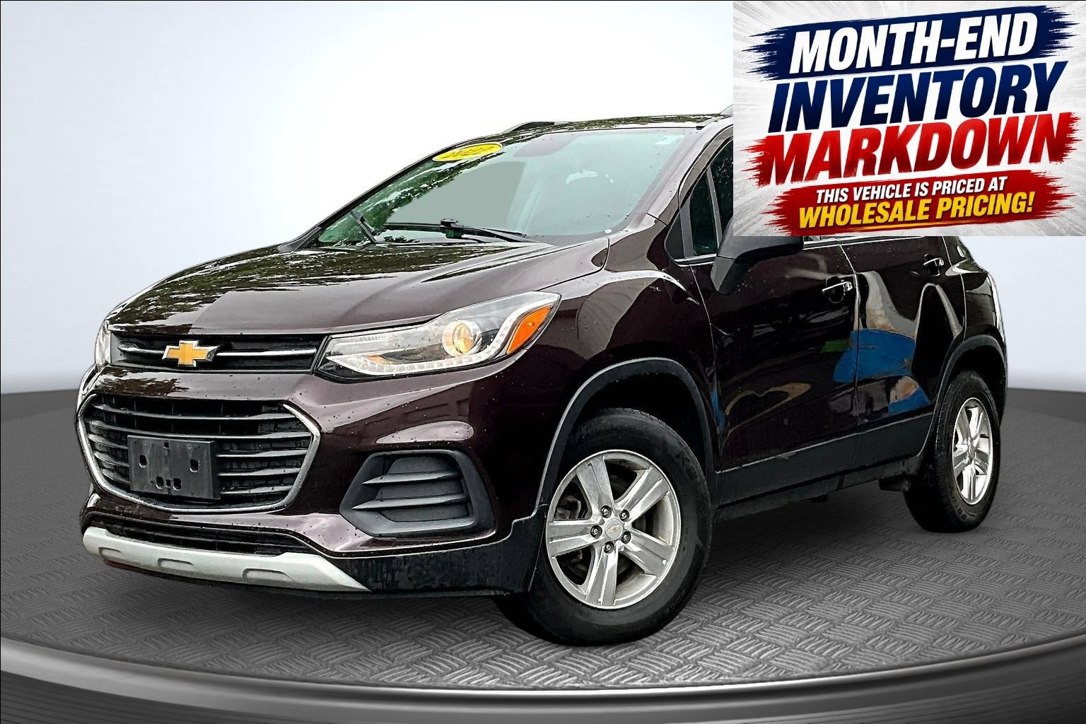 Used 2022 Chevrolet Trax LT w/ Driver Confidence Package AWD/4WD image 1