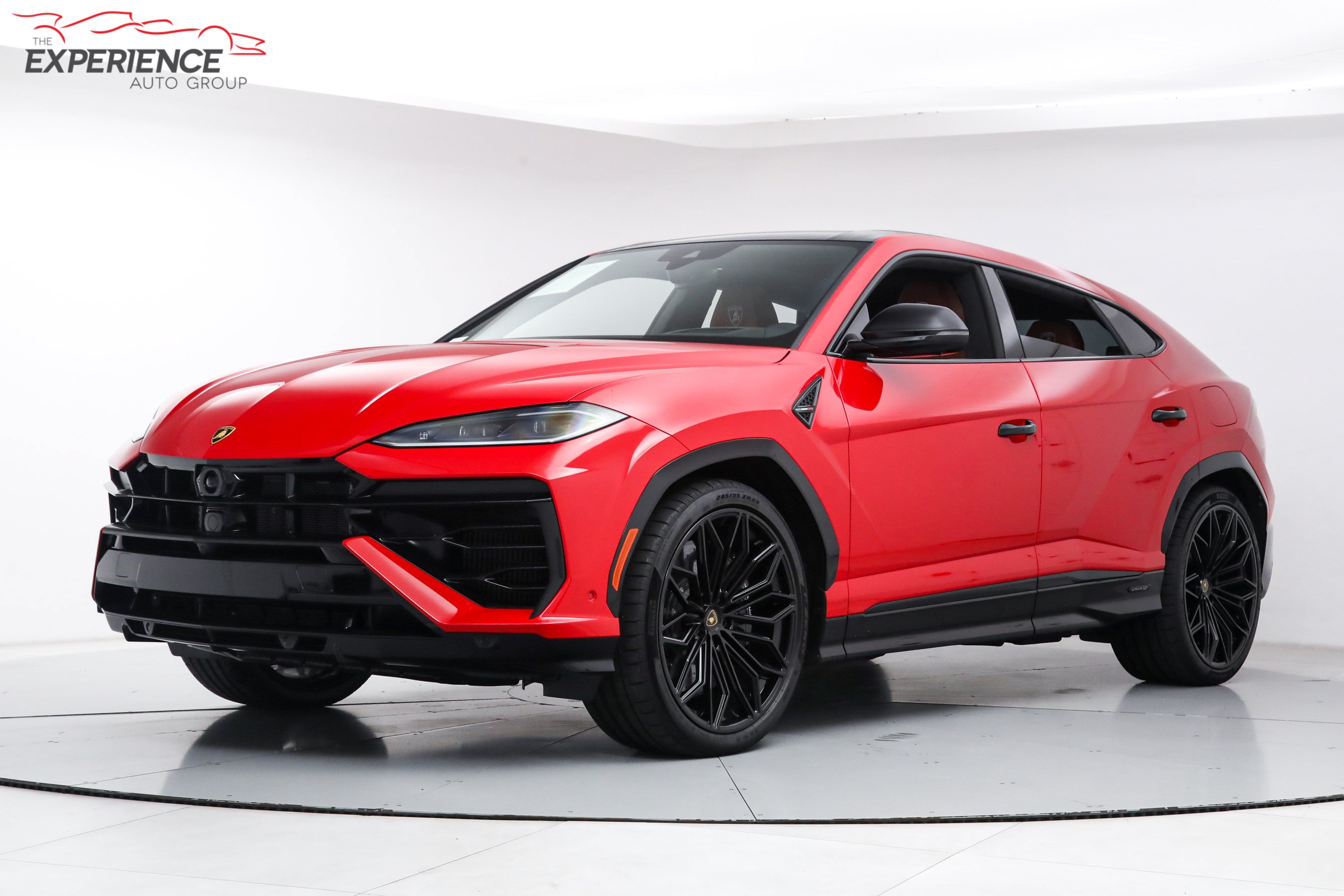Used 2025 Lamborghini Urus SE
