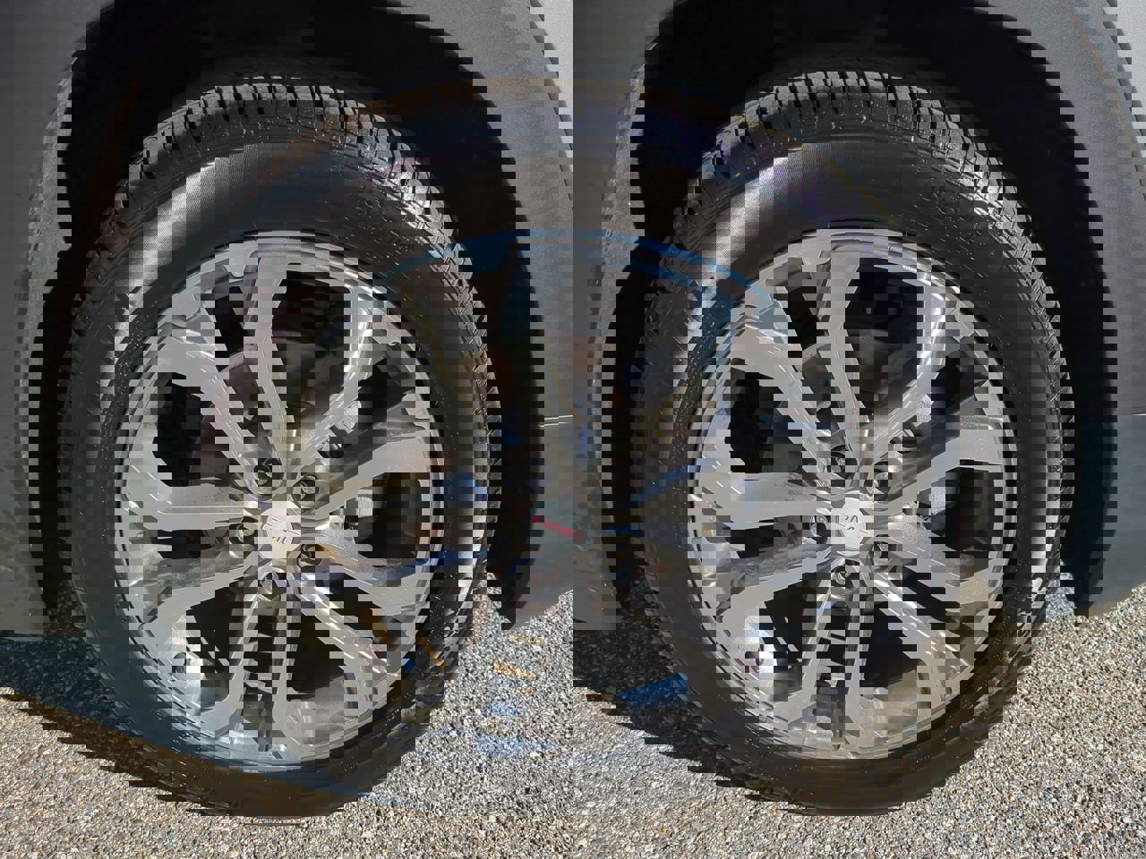 Used 2019 GMC Terrain SLT image 11