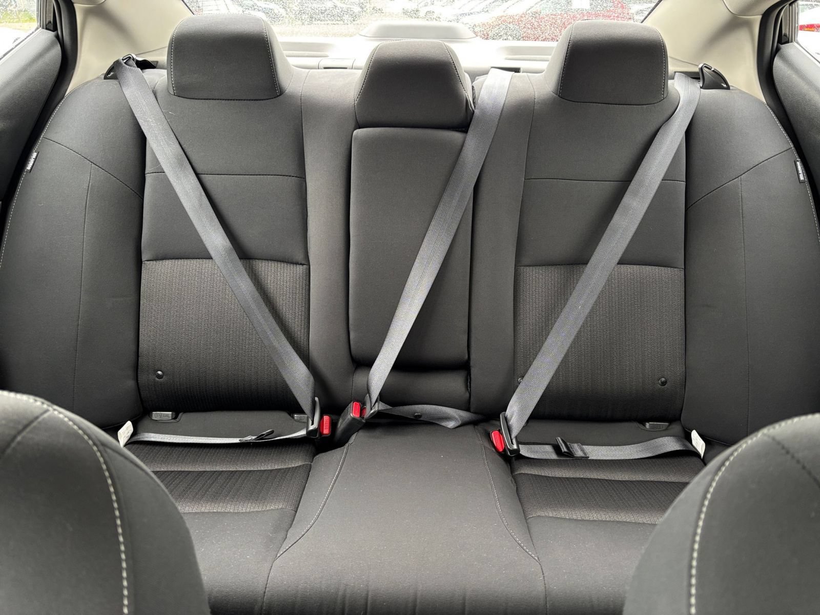Used 2025 Nissan Altima 2.5 SV FWD image 38