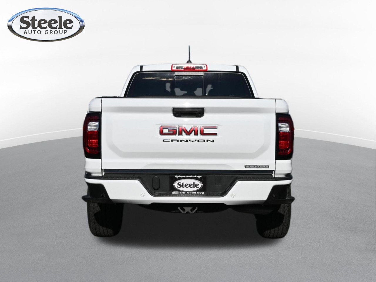 Used 2023 GMC Canyon Elevation w/ Elevation Premium Package RWD image 6
