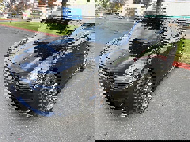 Used 2019 Dodge Charger R/T w/ Plus Group image 6