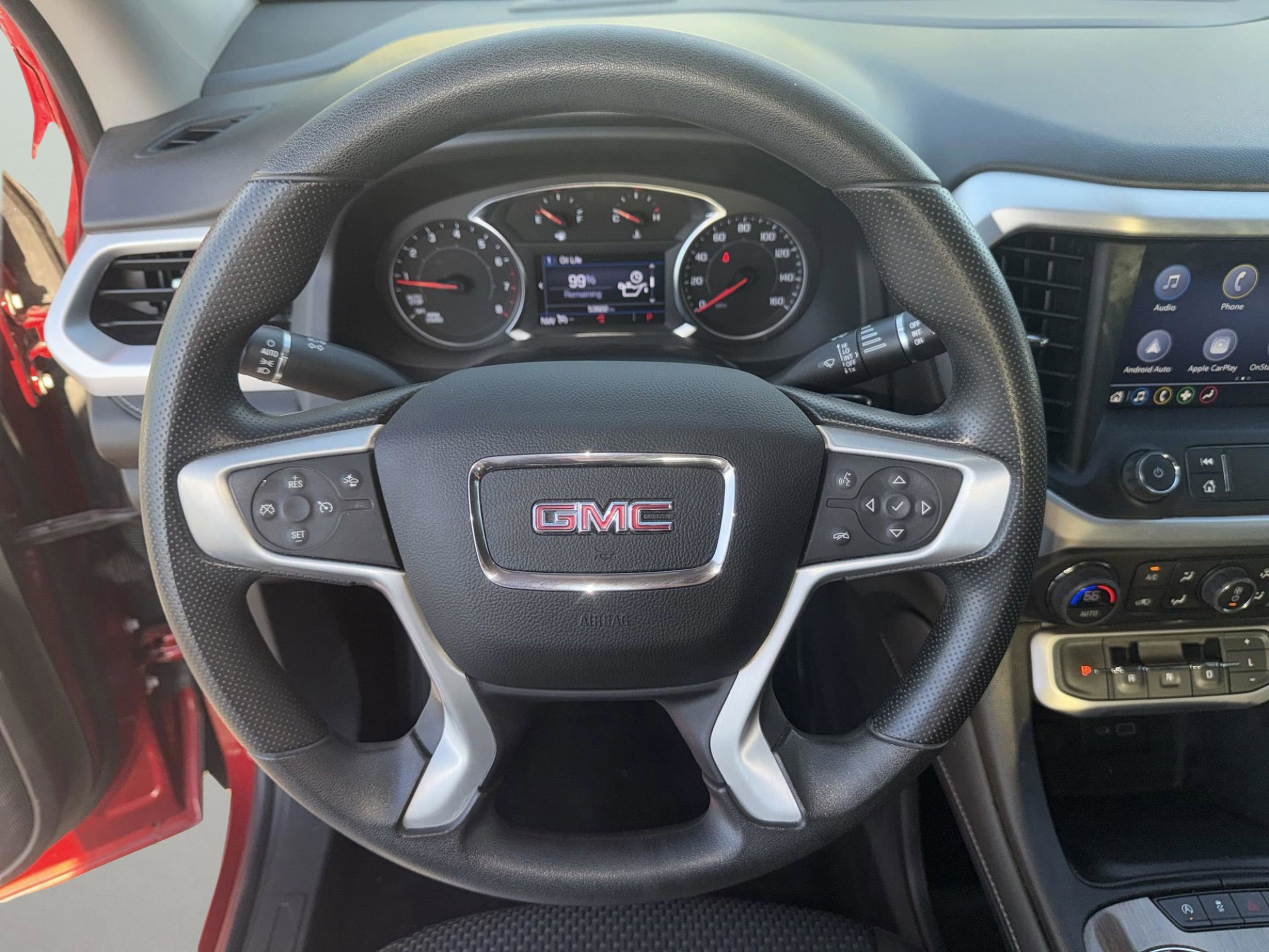 Used 2023 GMC Acadia SLE image 26
