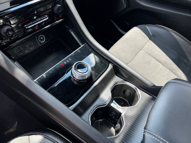Certified 2025 Jeep Grand Cherokee Altitude AWD/4WD image 21