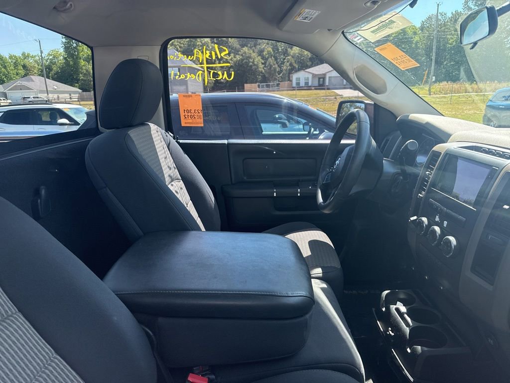 Used 2012 RAM 1500 Express RWD image 9