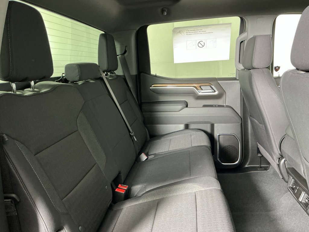 New 2026 Chevrolet Silverado 1500 LT AWD/4WD image 9