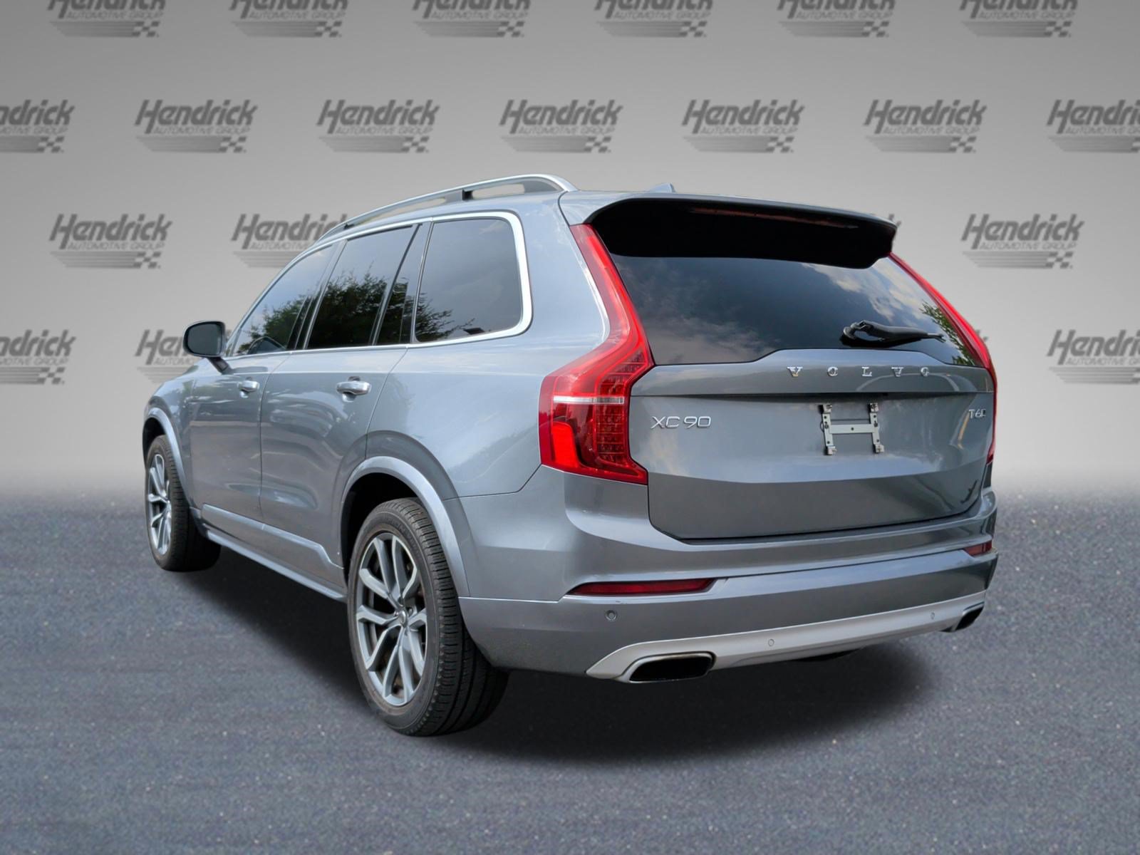 Used 2017 Volvo XC90 T6 Momentum w/ Vision Package AWD/4WD image 9