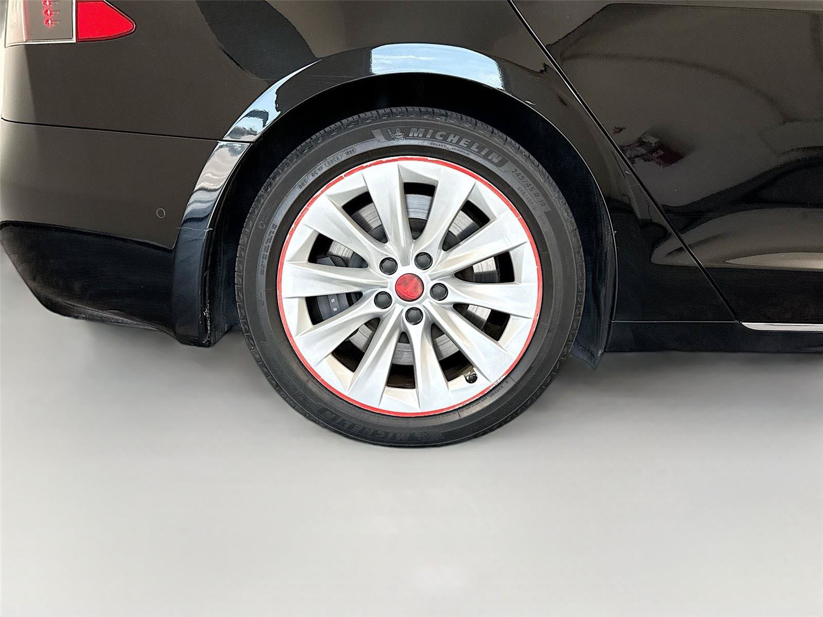 Used 2017 Tesla Model S 75 RWD image 21