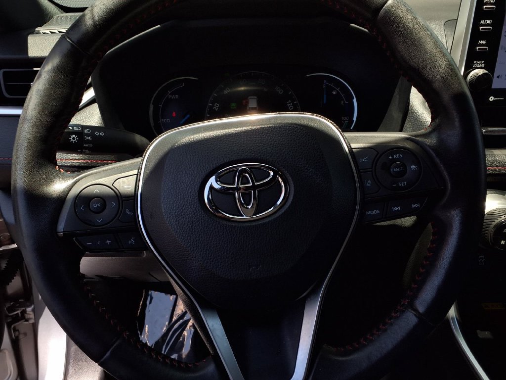 Certified 2022 Toyota RAV4 XSE w/ Weather Package AWD/4WD image 11