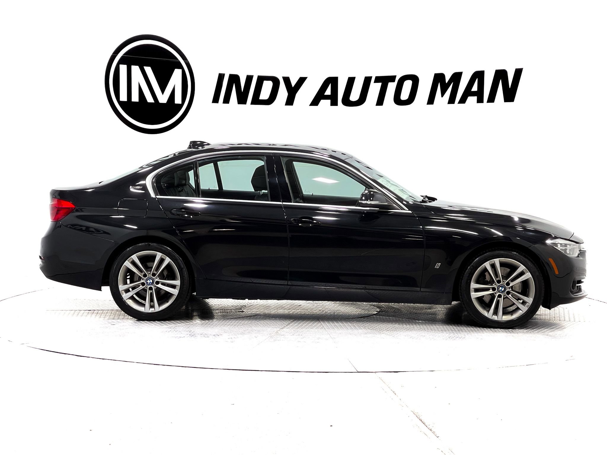 Used 2017 BMW 330e RWD image 3