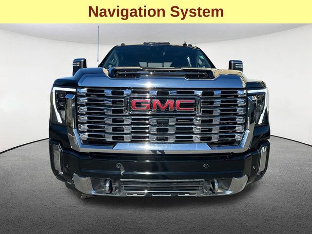 Used 2024 GMC Sierra 2500 Denali w/ Denali Reserve Package image 4