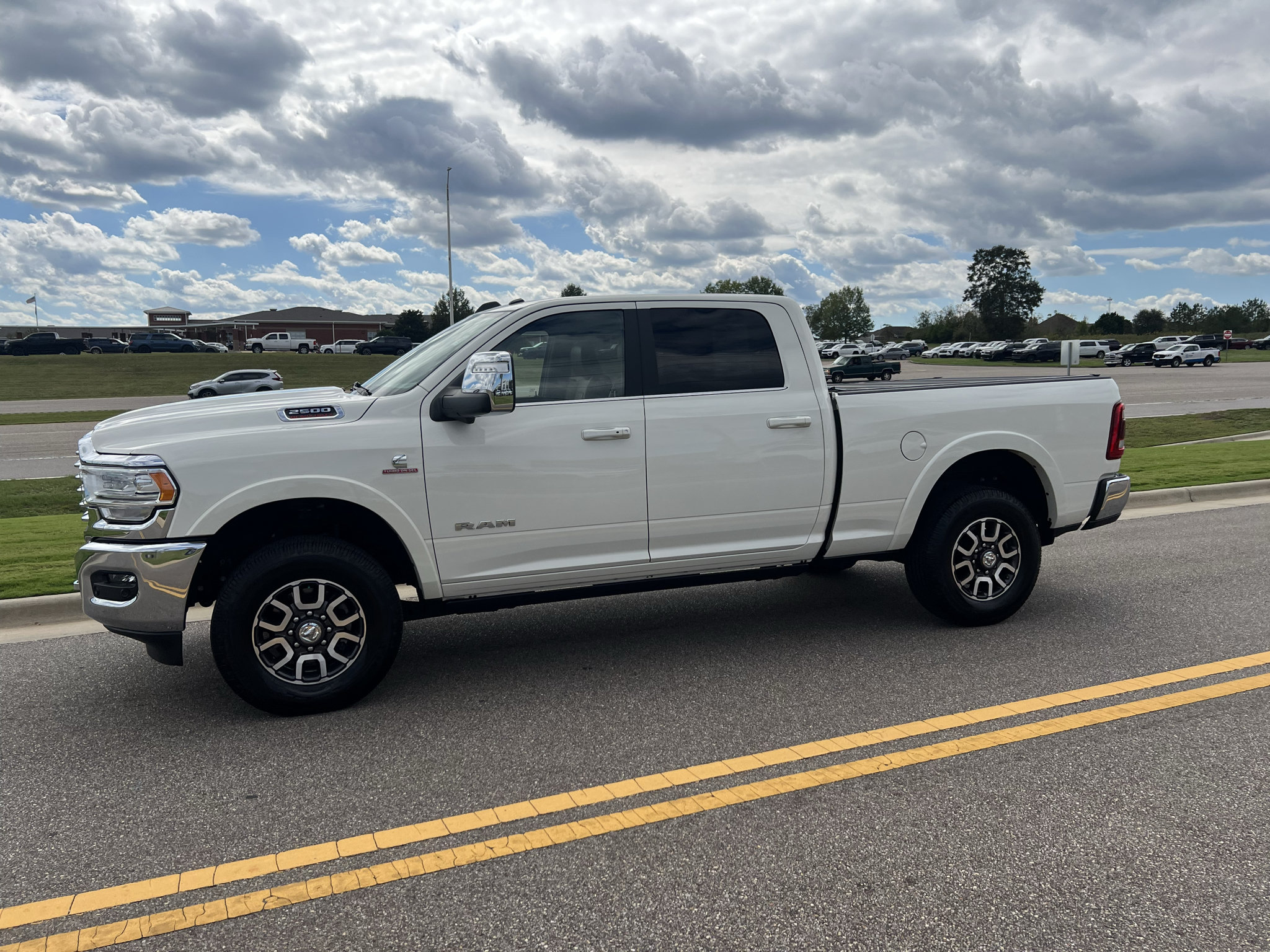 Certified 2024 RAM 2500 Limited w/ Safety Group AWD/4WD image 7
