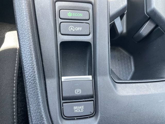 Used 2025 Honda Accord SE image 17