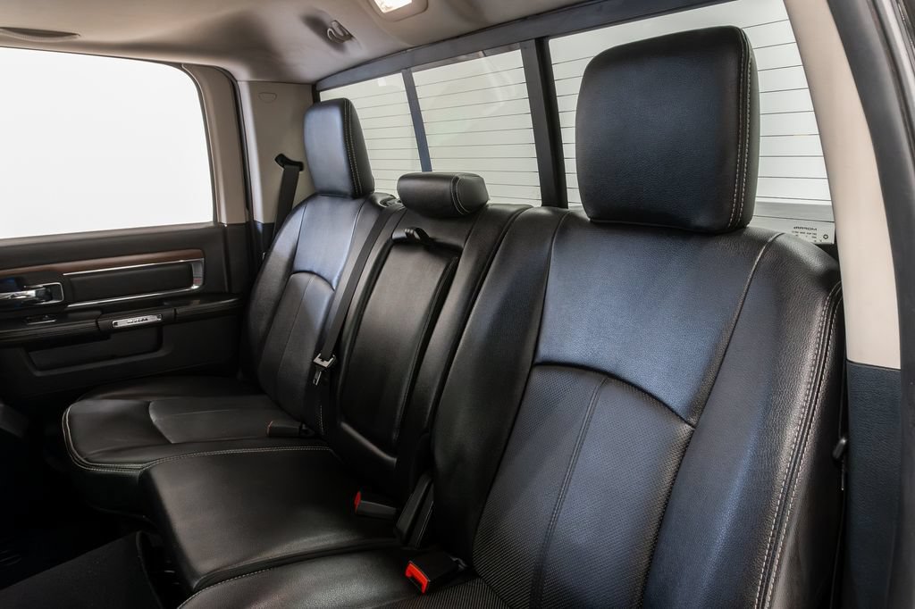 Used 2018 RAM 1500 Laramie AWD/4WD image 26