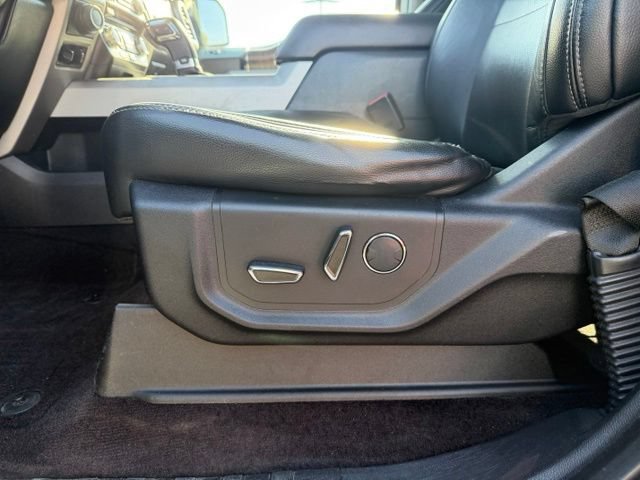 Used 2016 Ford F150 Lariat w/ Equipment Group 502A Luxury AWD/4WD image 10