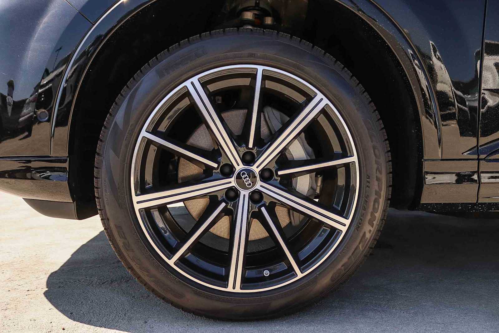 New 2026 Audi Q7 2.0T Premium Plus AWD/4WD image 14