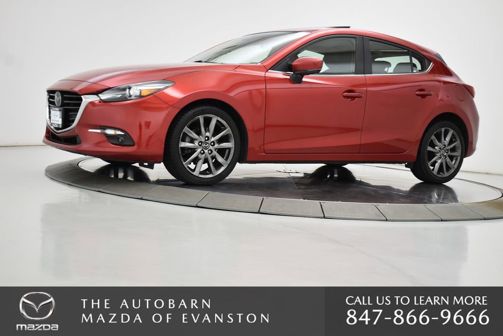 Used 2018 MAZDA MAZDA3 Grand Touring w/ Premium Equipment Package FWD image 15