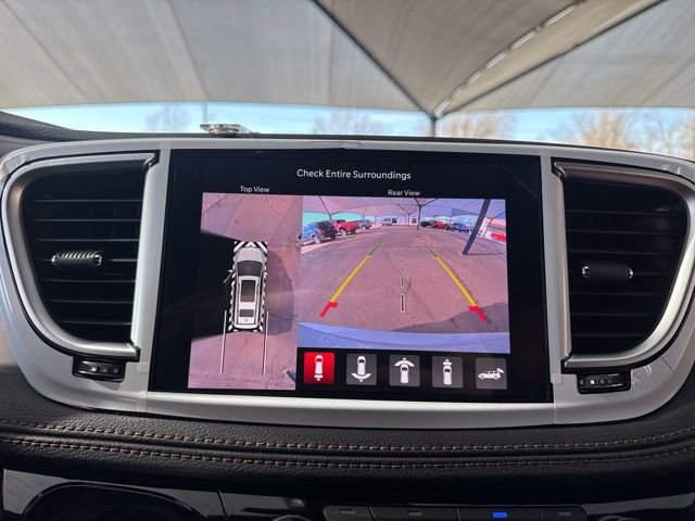 New 2026 Chrysler Pacifica Pinnacle FWD image 21