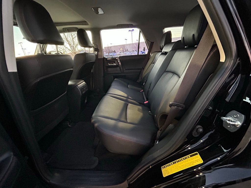 Used 2024 Toyota 4Runner TRD Off-Road Premium image 27