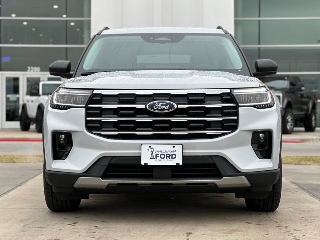New 2026 Ford Explorer Active w/ Active Comfort Package RWD image 18