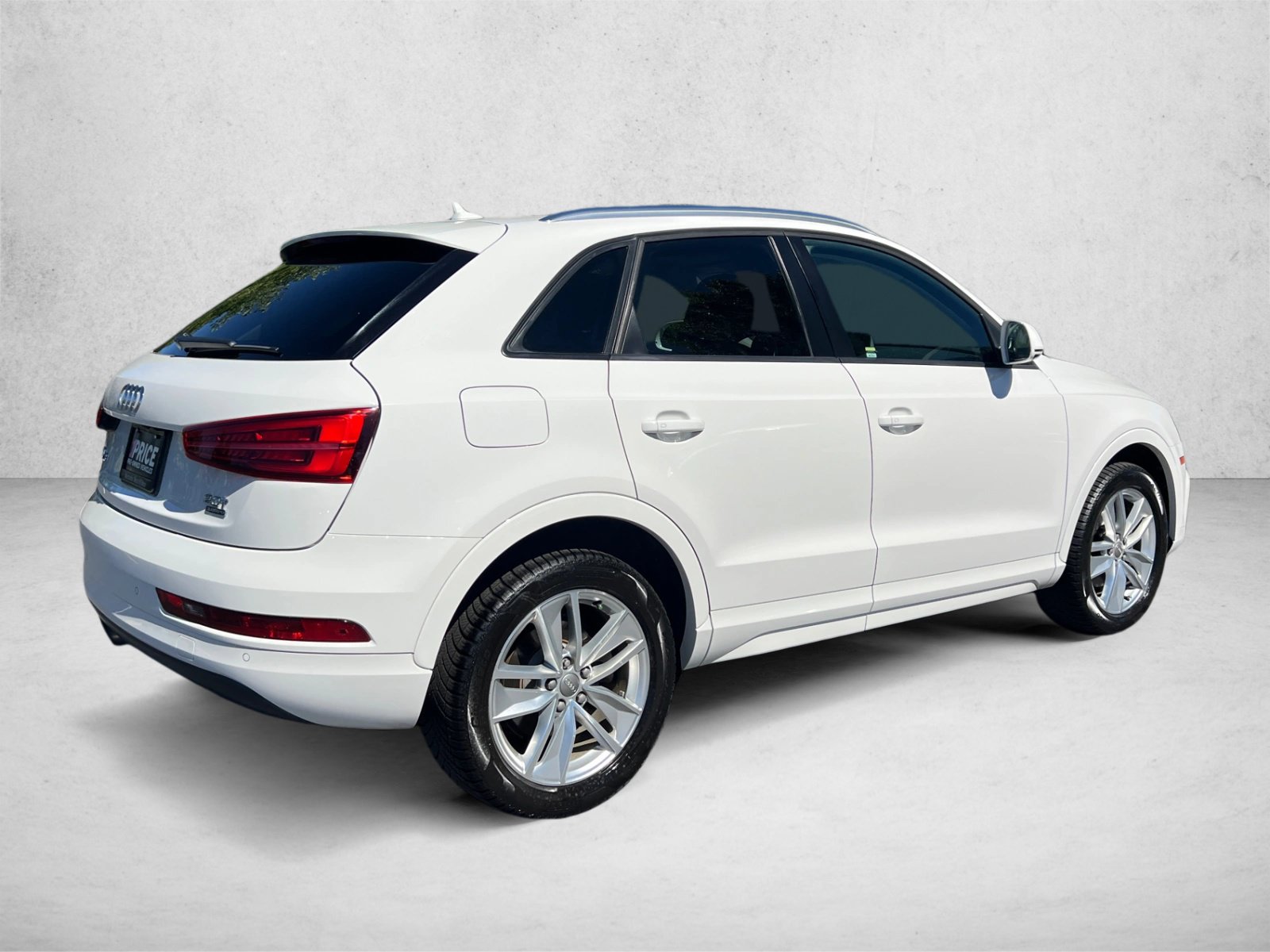 Used 2017 Audi Q3 2.0T Premium AWD/4WD image 5