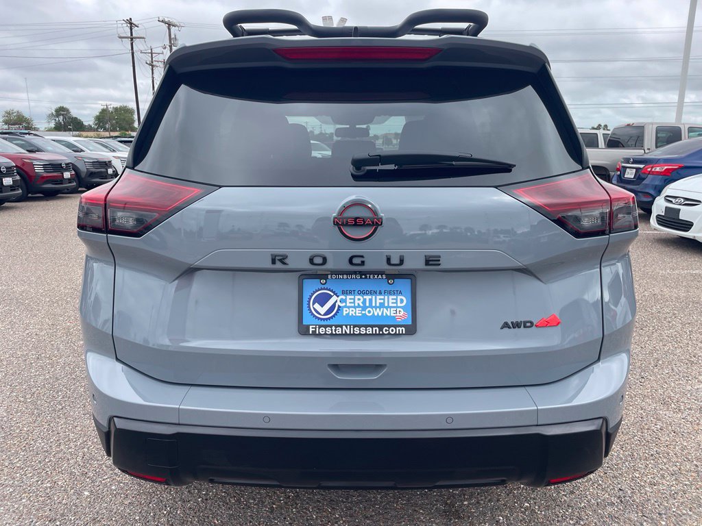 Used 2026 Nissan Rogue SV w/ Rock Creek Premium Package AWD/4WD image 4