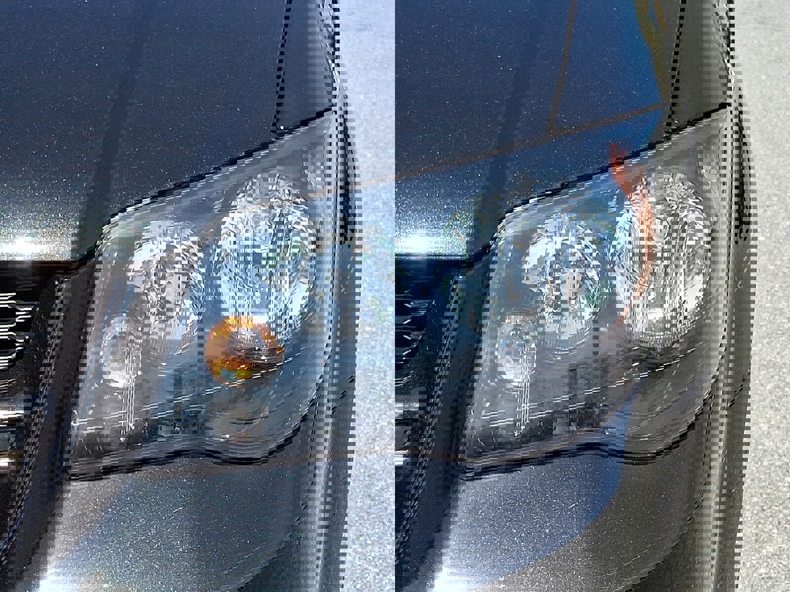 Used 2017 Dodge Grand Caravan SXT w/ Driver Convenience Group image 10