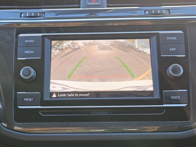 Used 2022 Volkswagen Tiguan S FWD image 17