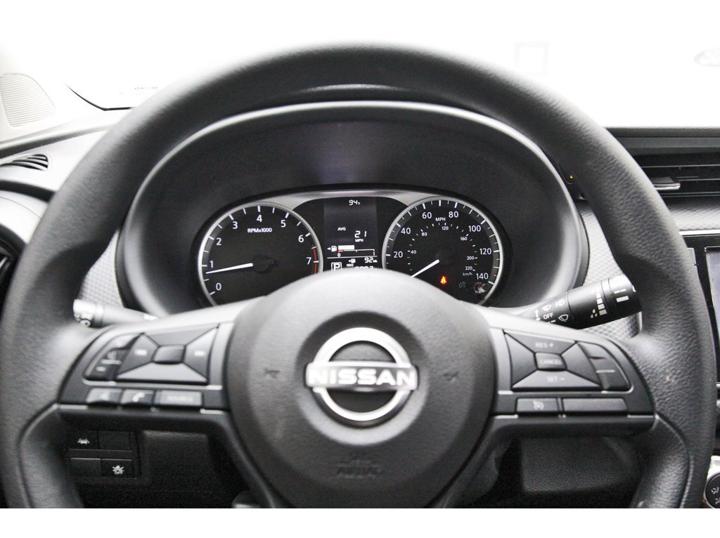 Certified 2025 Nissan Kicks Play S FWD image 13