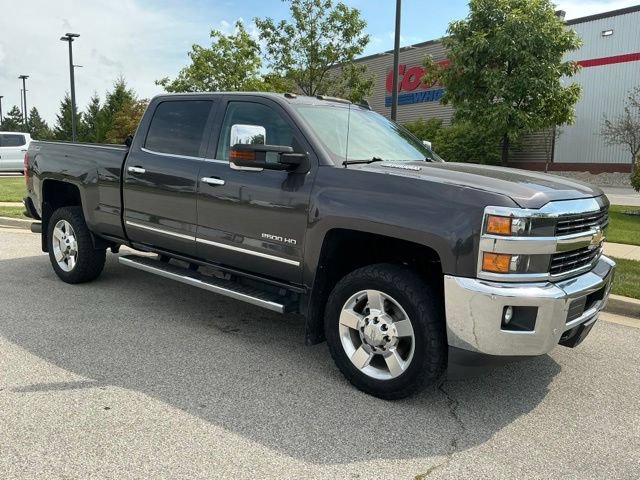 Used 2016 Chevrolet Silverado 2500 LTZ w/ Duramax Plus Package AWD/4WD image 2