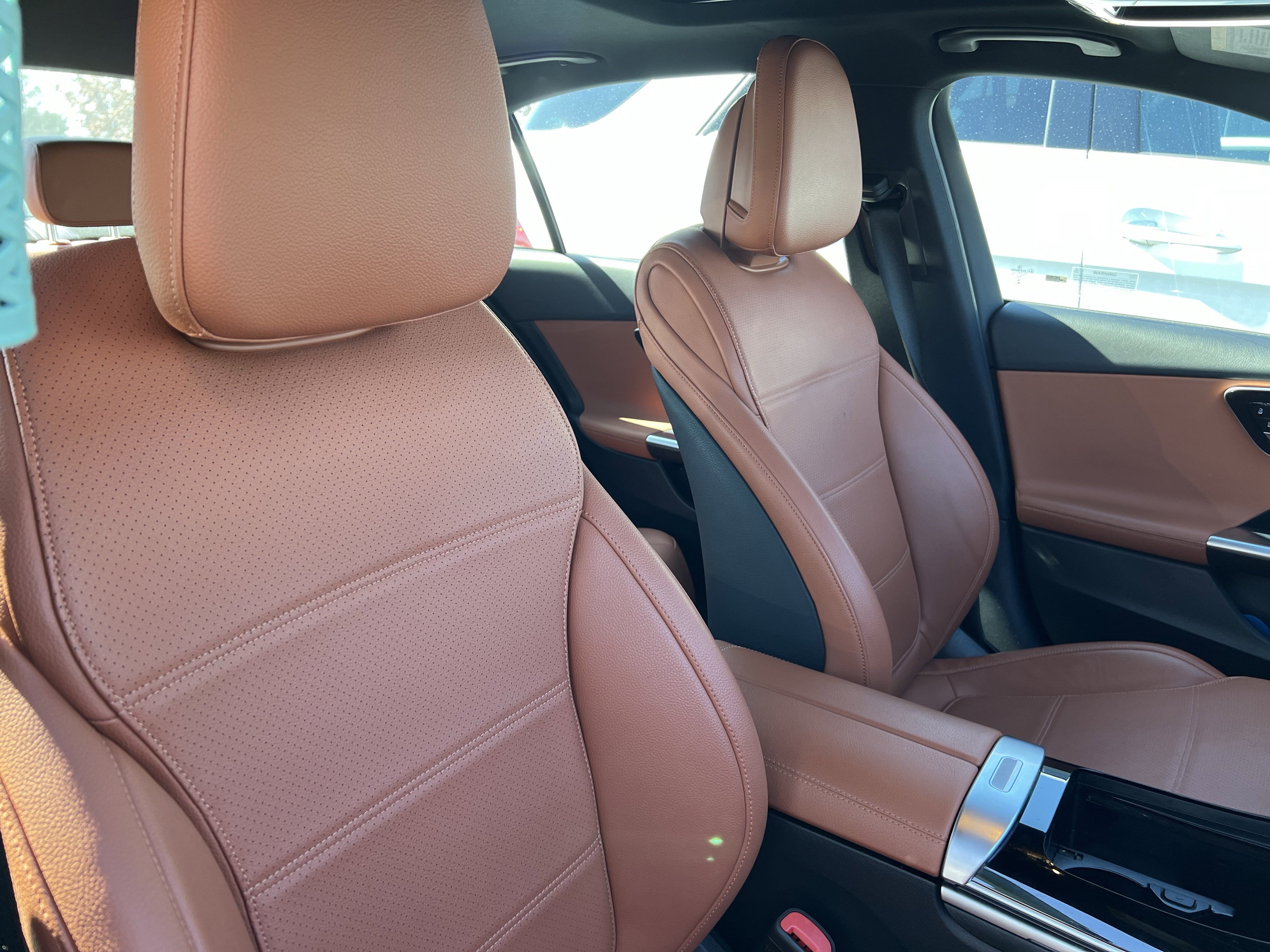 Used 2022 Mercedes-Benz C 300 Sedan image 35