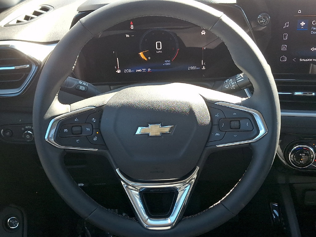 Used 2026 Chevrolet TrailBlazer LT w/ Convenience Package AWD/4WD image 19