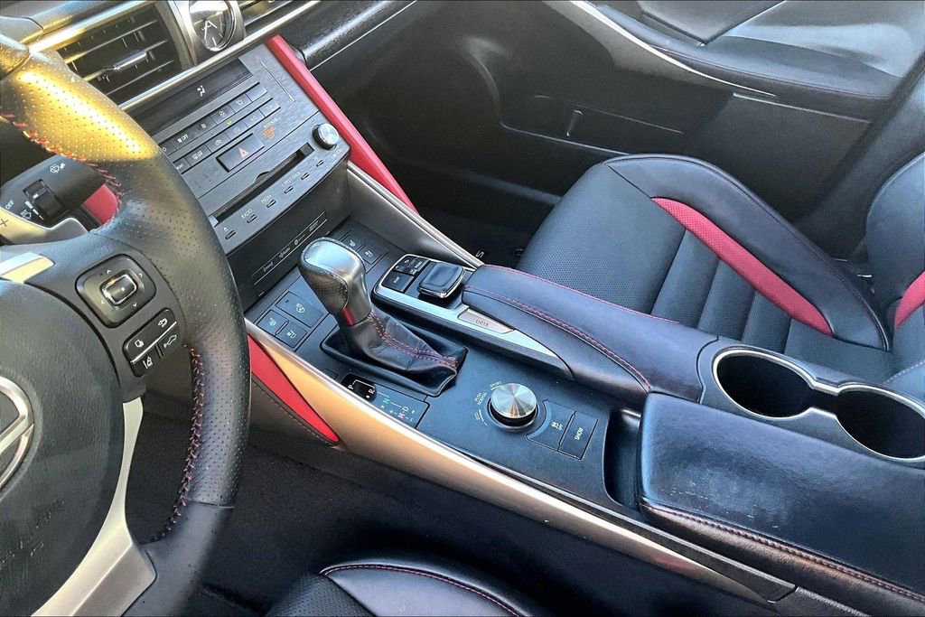 Used 2019 Lexus IS 300 image 17