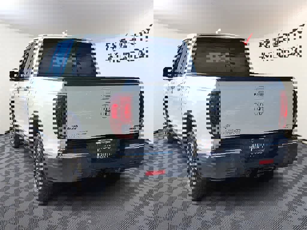 Used 2017 Honda Ridgeline RTL-E image 6