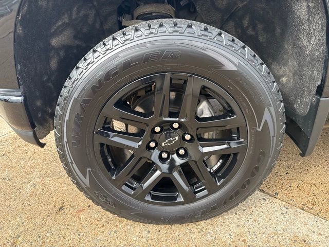 Certified 2021 Chevrolet Silverado 1500 Custom Trail Boss AWD/4WD image 9