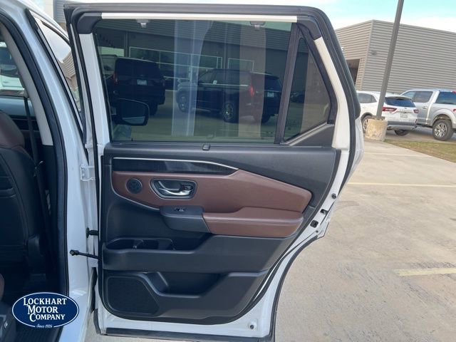 Used 2025 Honda Pilot Elite image 21