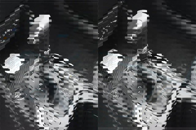 New 2025 Kia K4 EX image 20